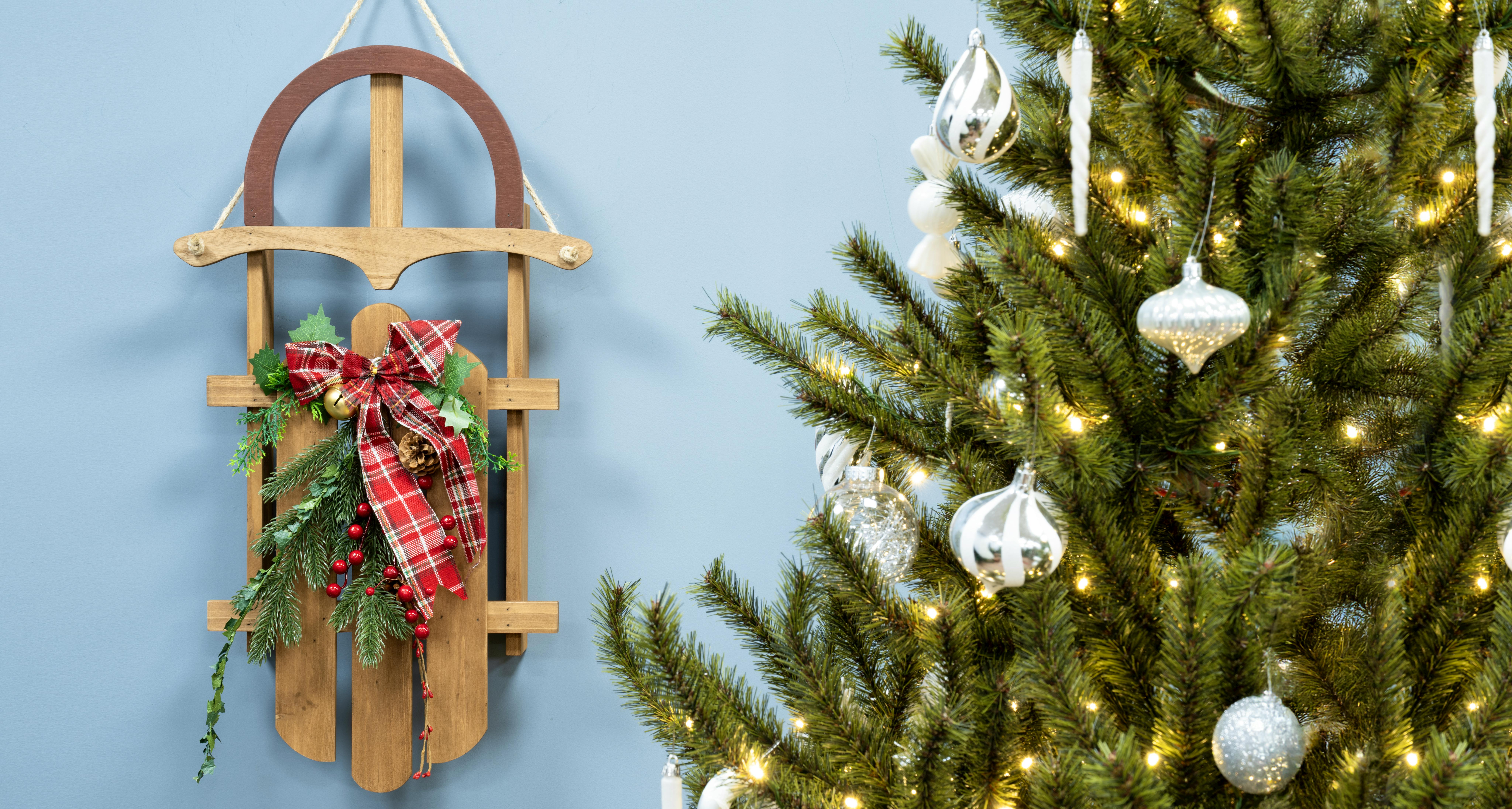 70cm Decorative Wooden Sled With Tartan Bow
