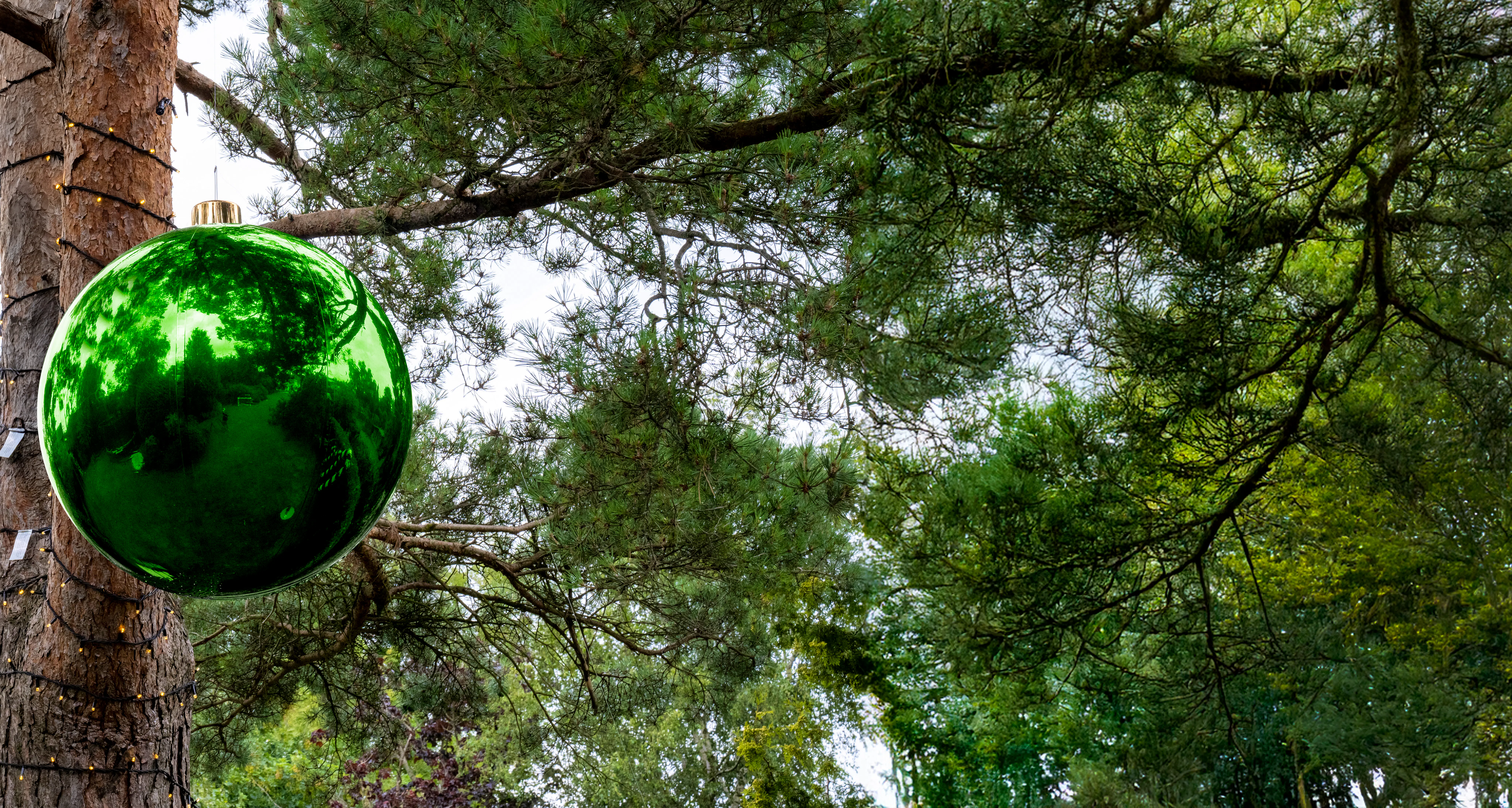 80cm Metallic Green Inflatable Mirror Ball