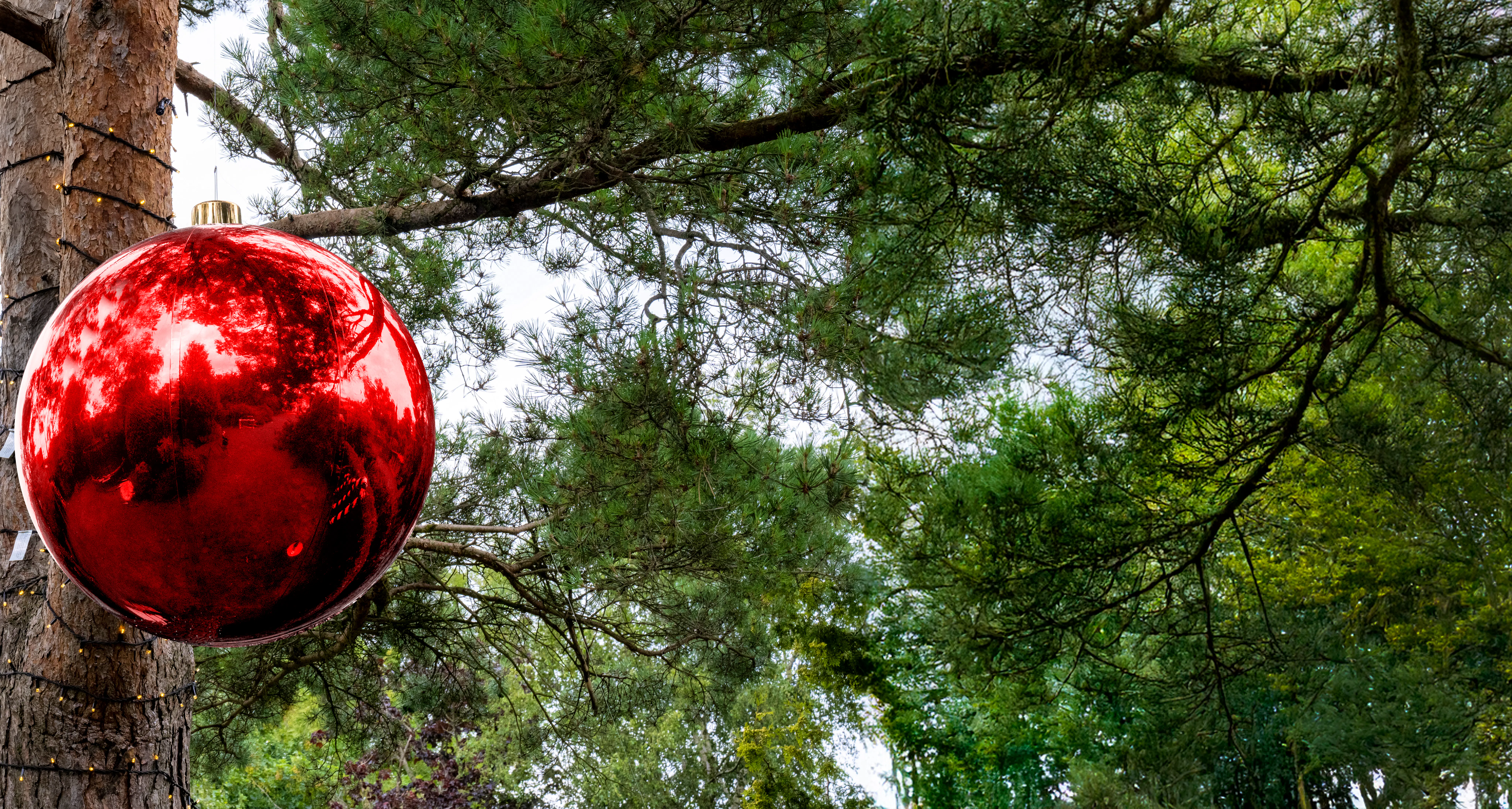 100cm Metallic Red Inflatable Mirror Ball