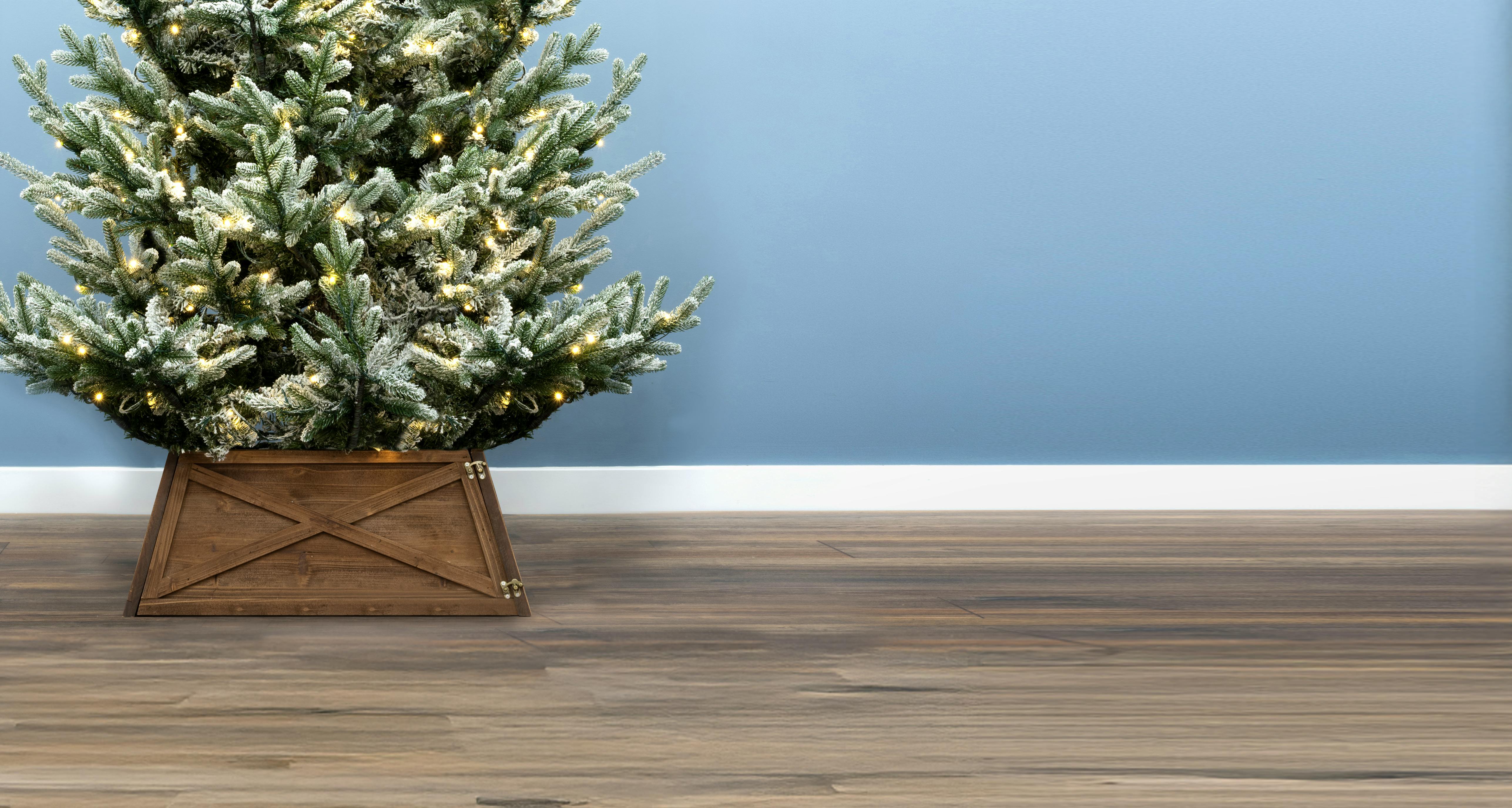 Natural Brown Large Wooden Trapezoid Christmas Tree Skirt