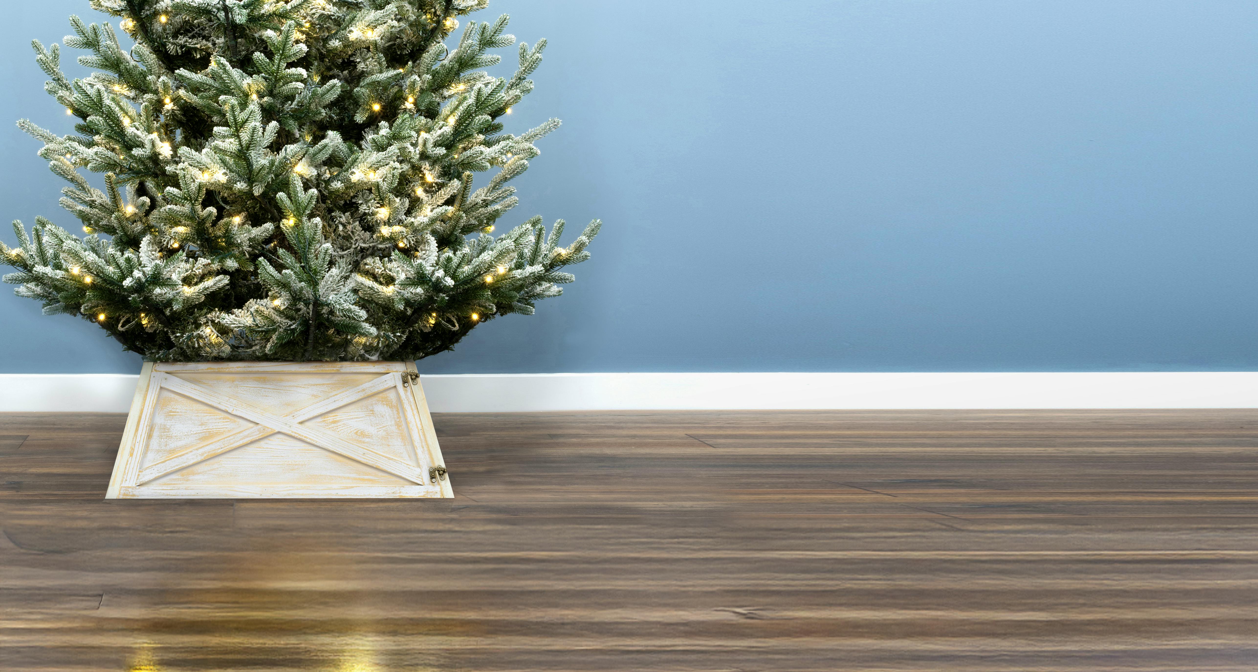 Brushed White & Gold Large Wooden Trapezoid Christmas Tree Skirt