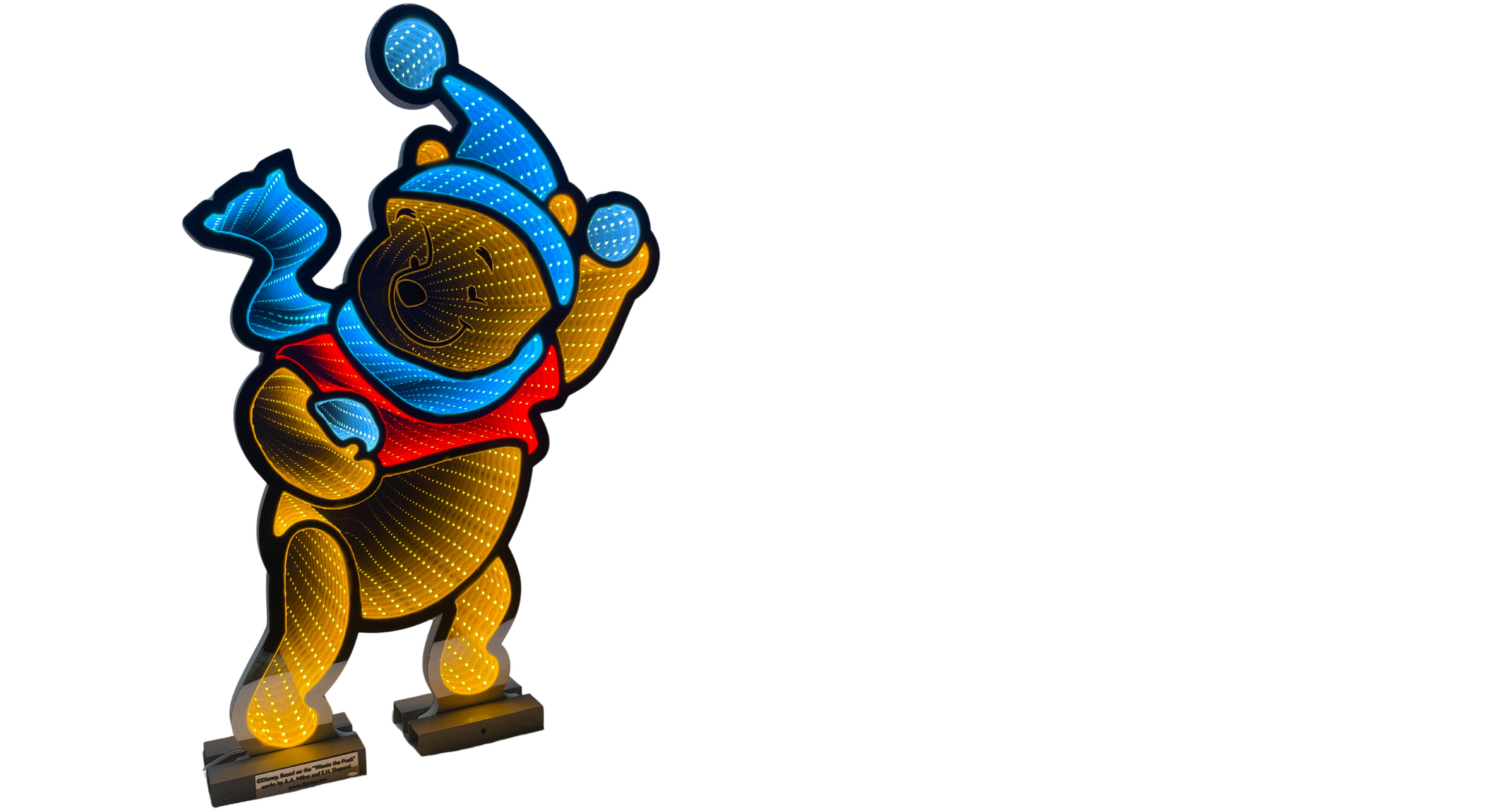 60cm Winnie The Pooh Light-Up Infinity Mirror - Disney Licensed 