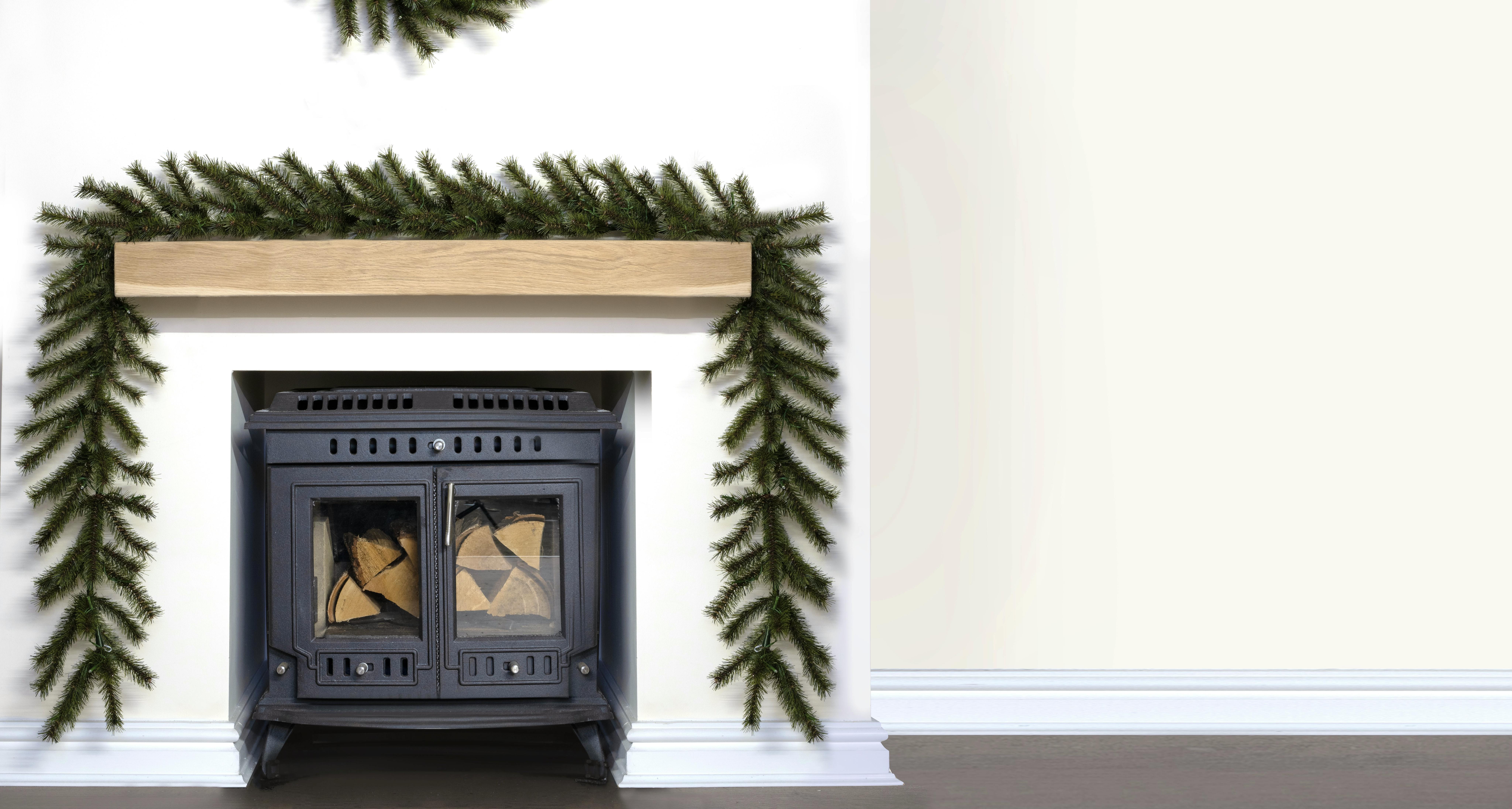 The 9ft Matterhorn Pine Garland