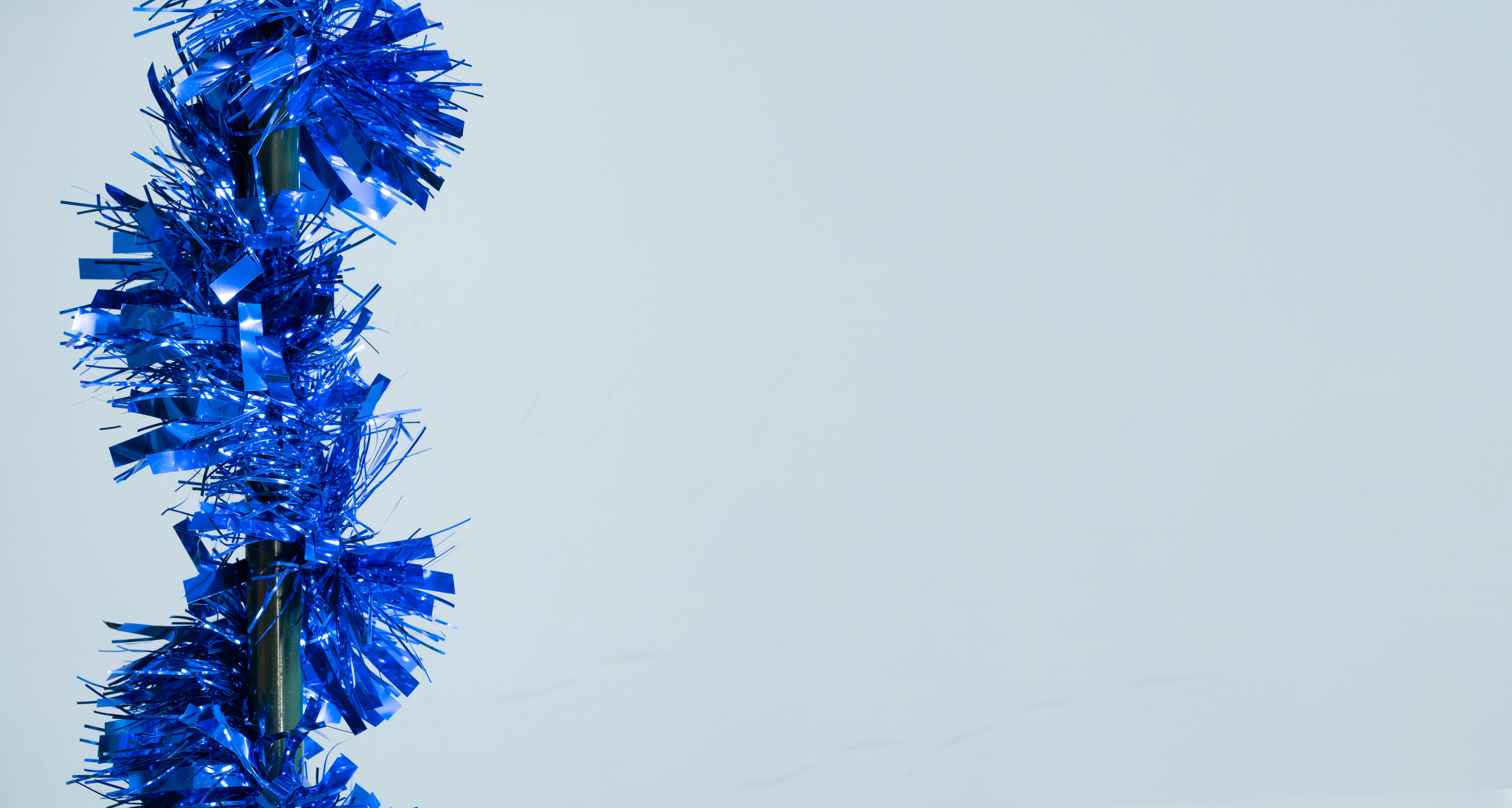 50m Extra Thick Fire Retardant Blue Tinsel