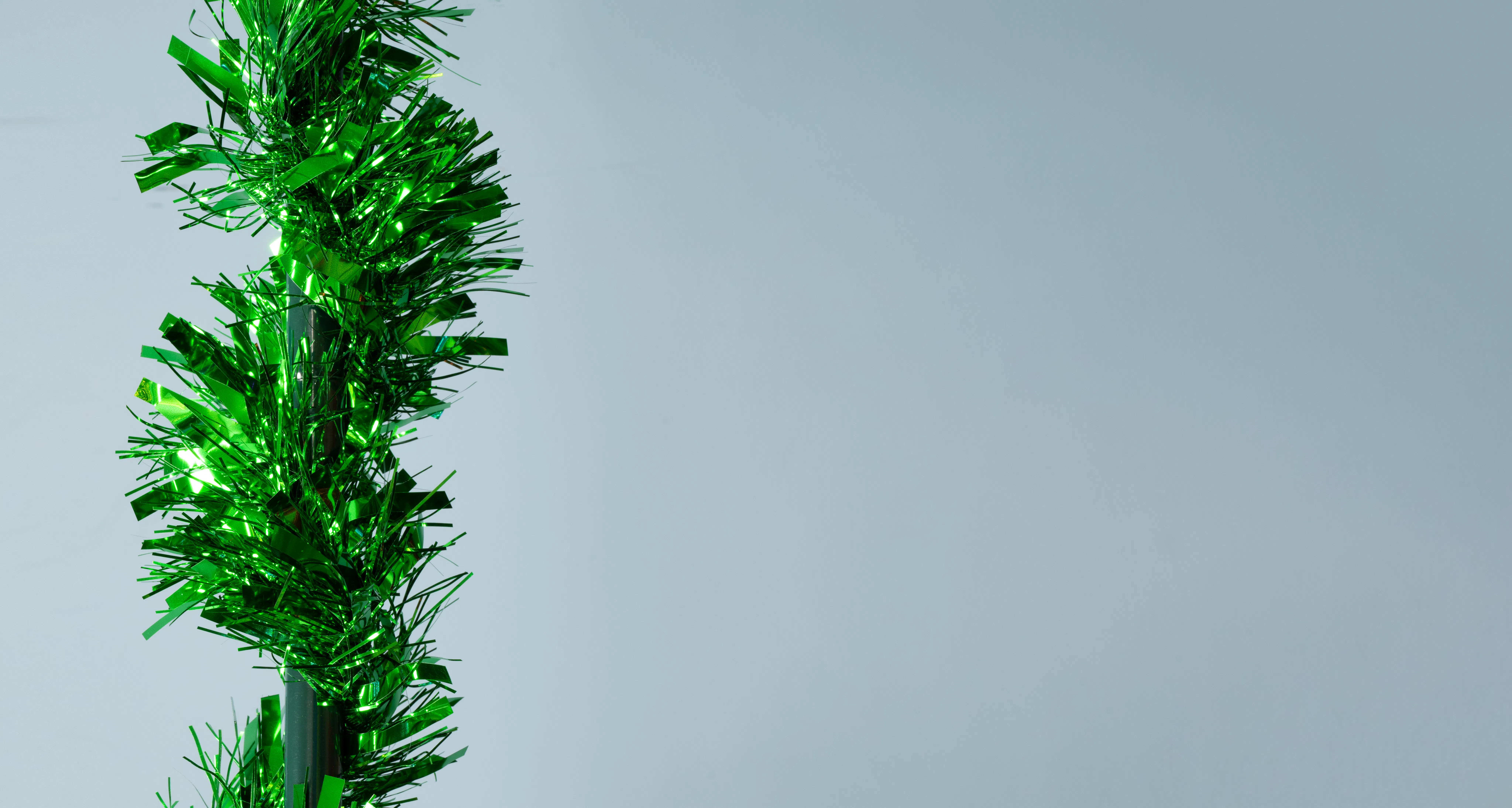 50m Extra Thick Fire Retardant Green Tinsel