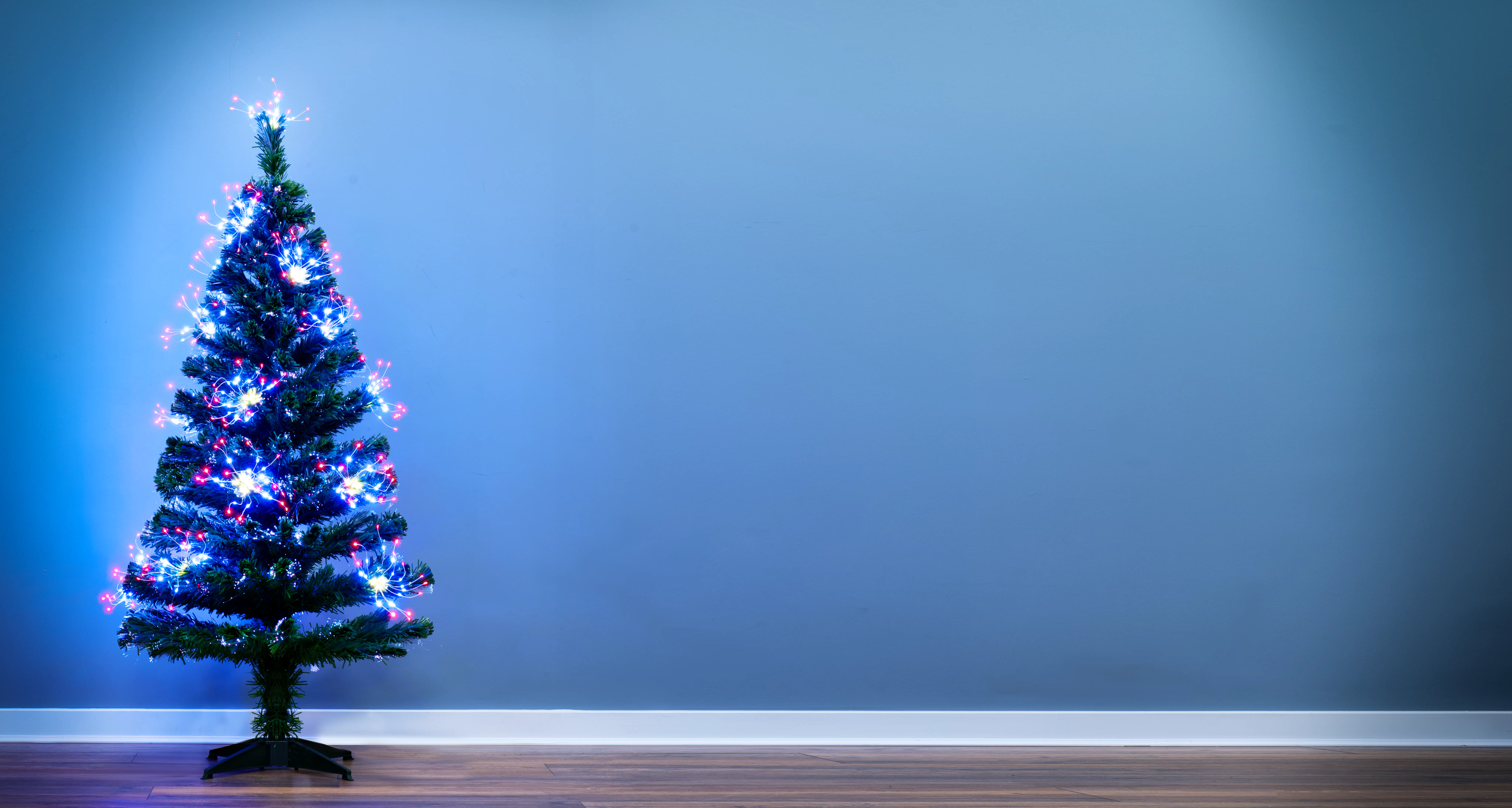The 5ft Celestara Fibre Optic Tree - Multicolour