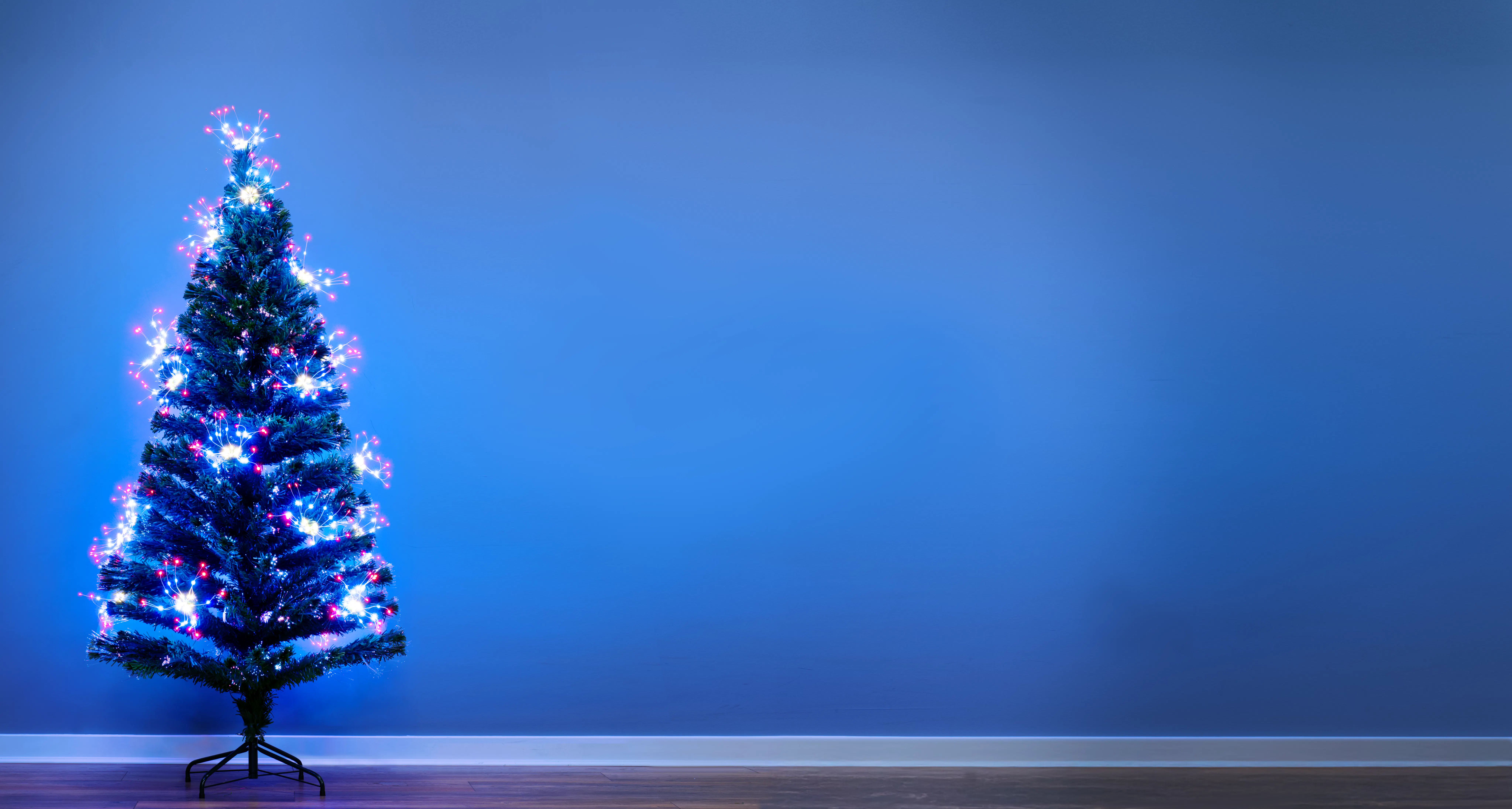 The 6ft Celestara Fibre Optic Tree - Multicolour