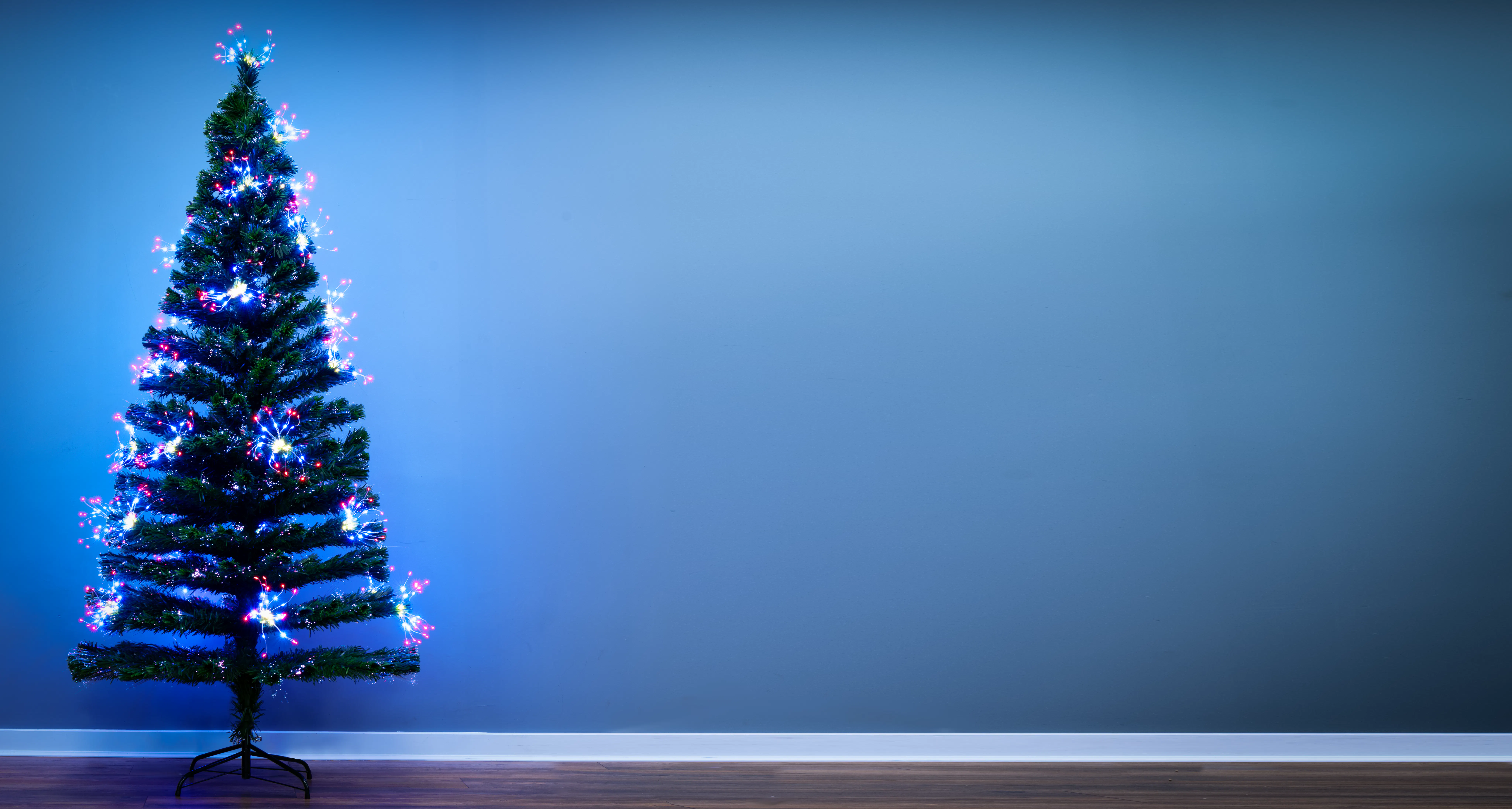 The 7ft Celestara Fibre Optic Tree - Multicolour