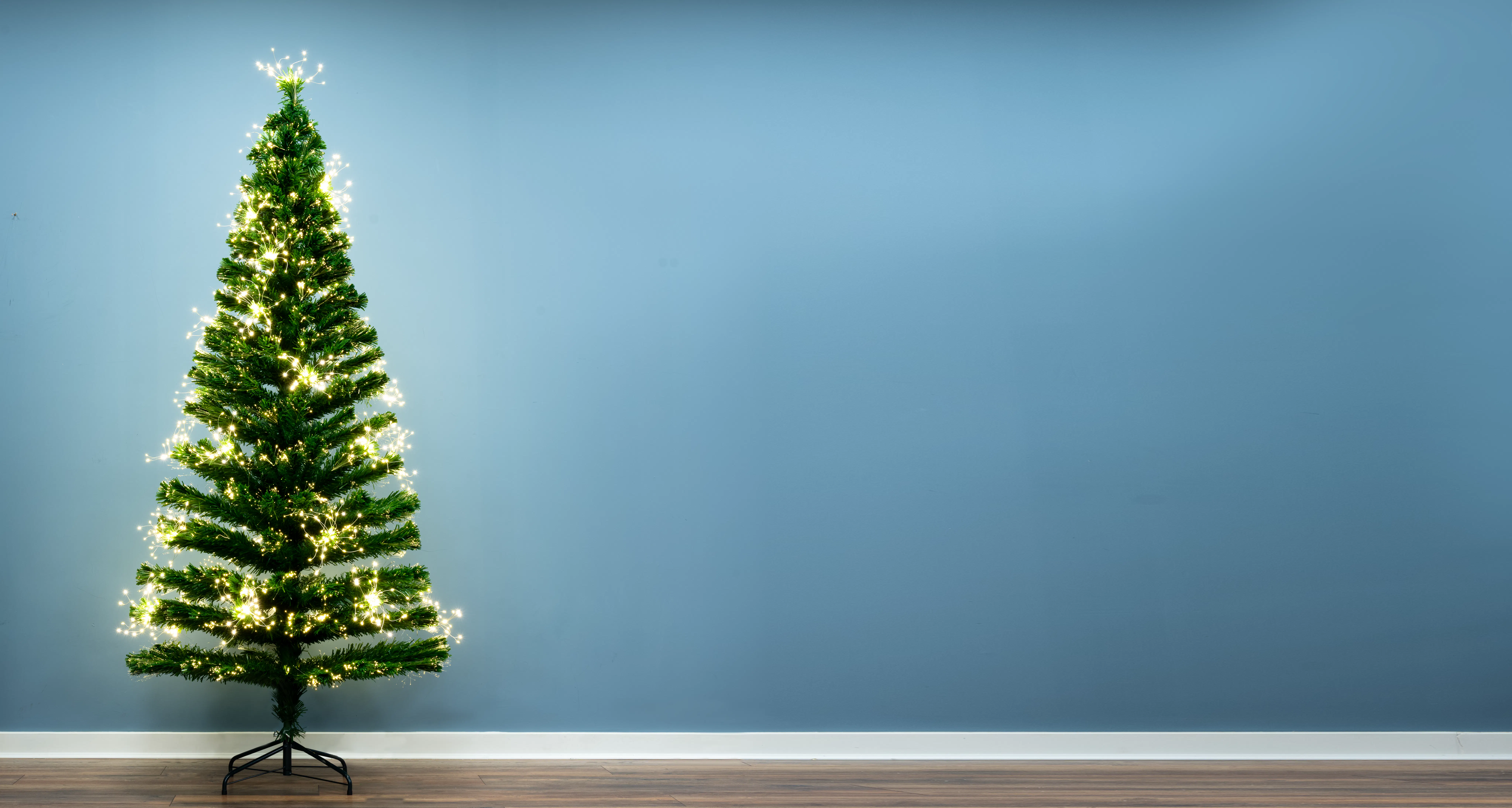 The 7ft Celestara Fibre Optic Tree - Warm White