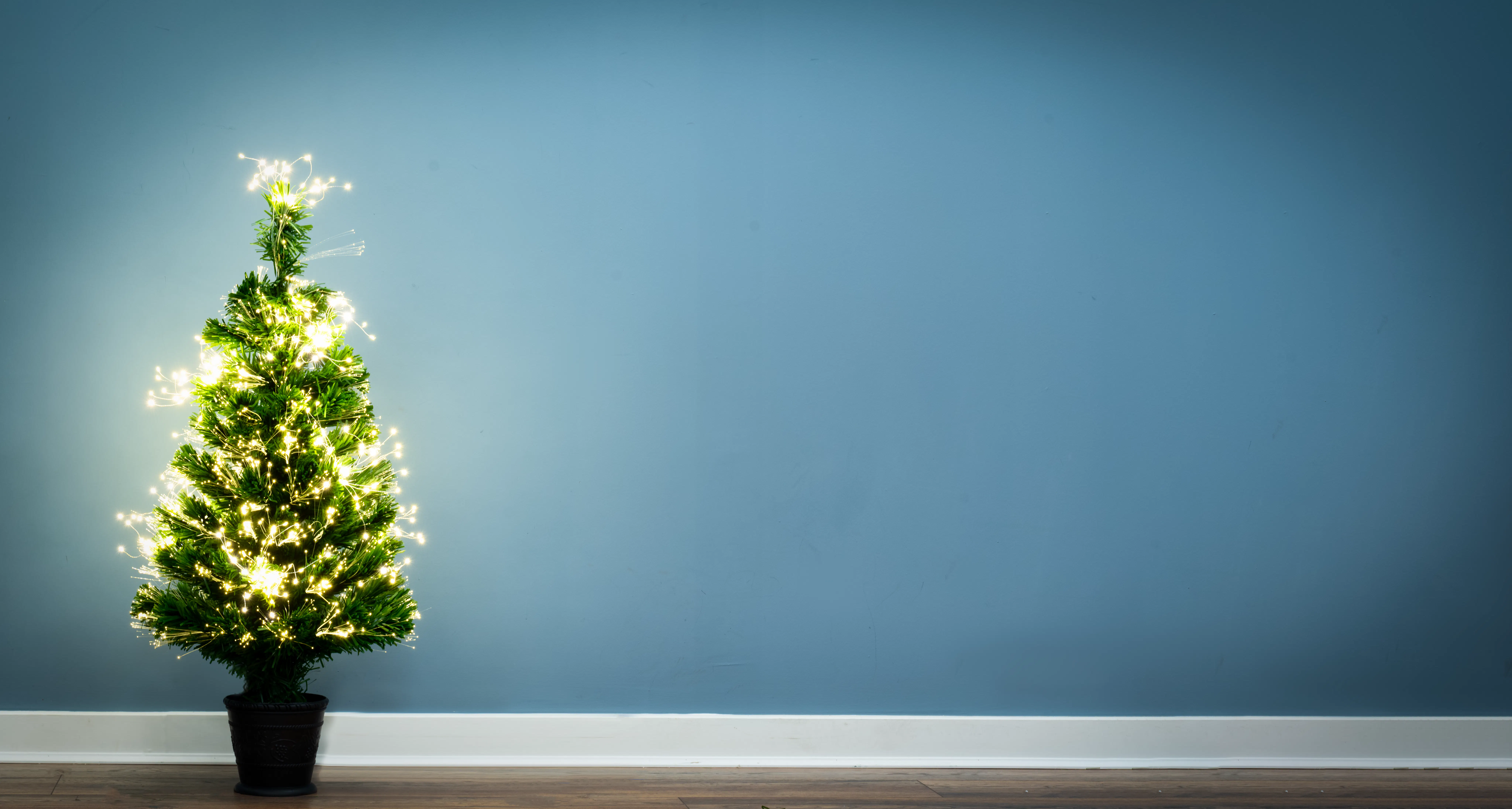 The 3ft Celestara Fibre Optic Tree - Warm White