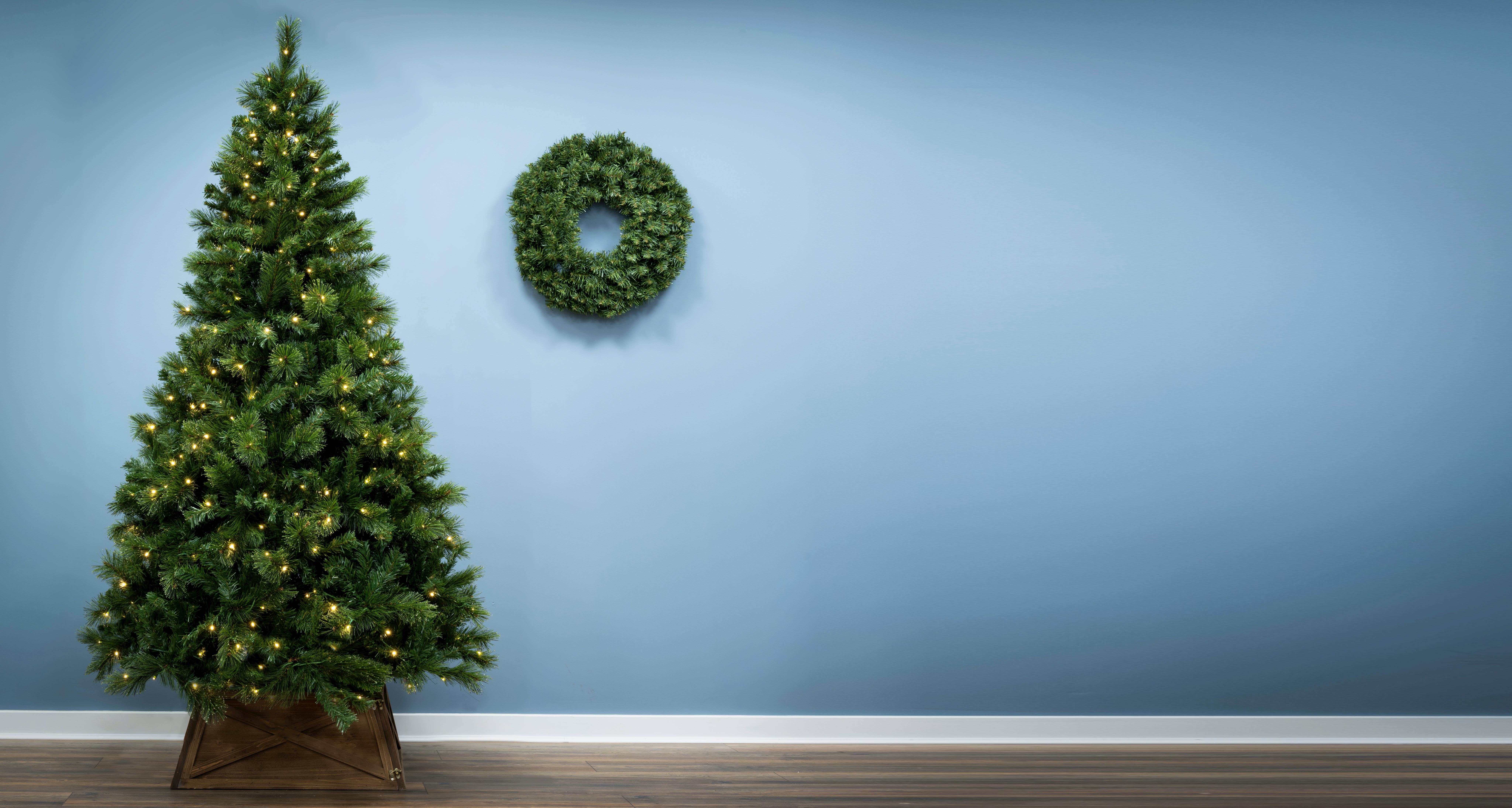 The 12ft Pre-lit Majestic Dew Pine Tree