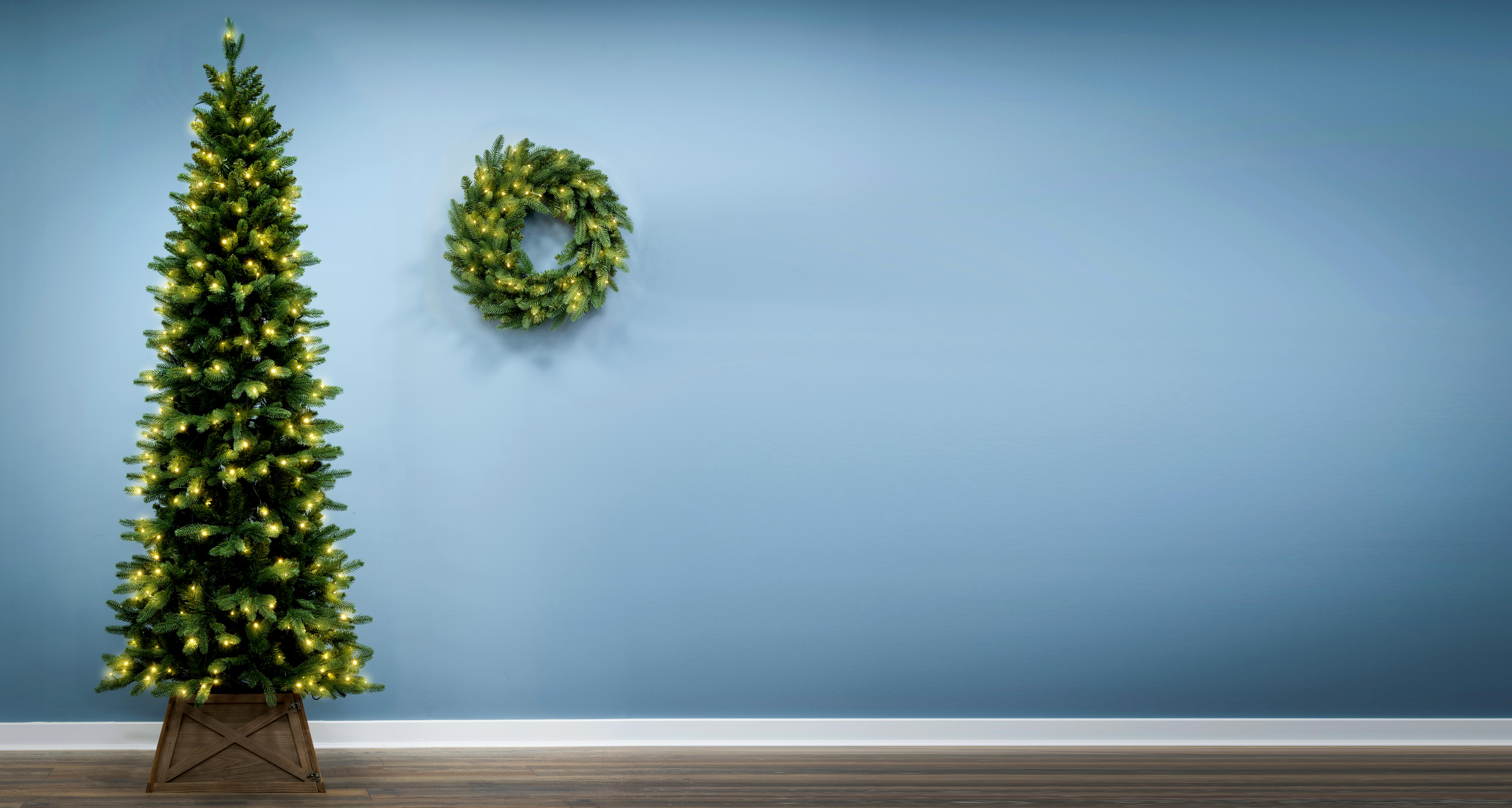 The 8ft Outdoor Pre-lit Ultra Slim Mixed Pine