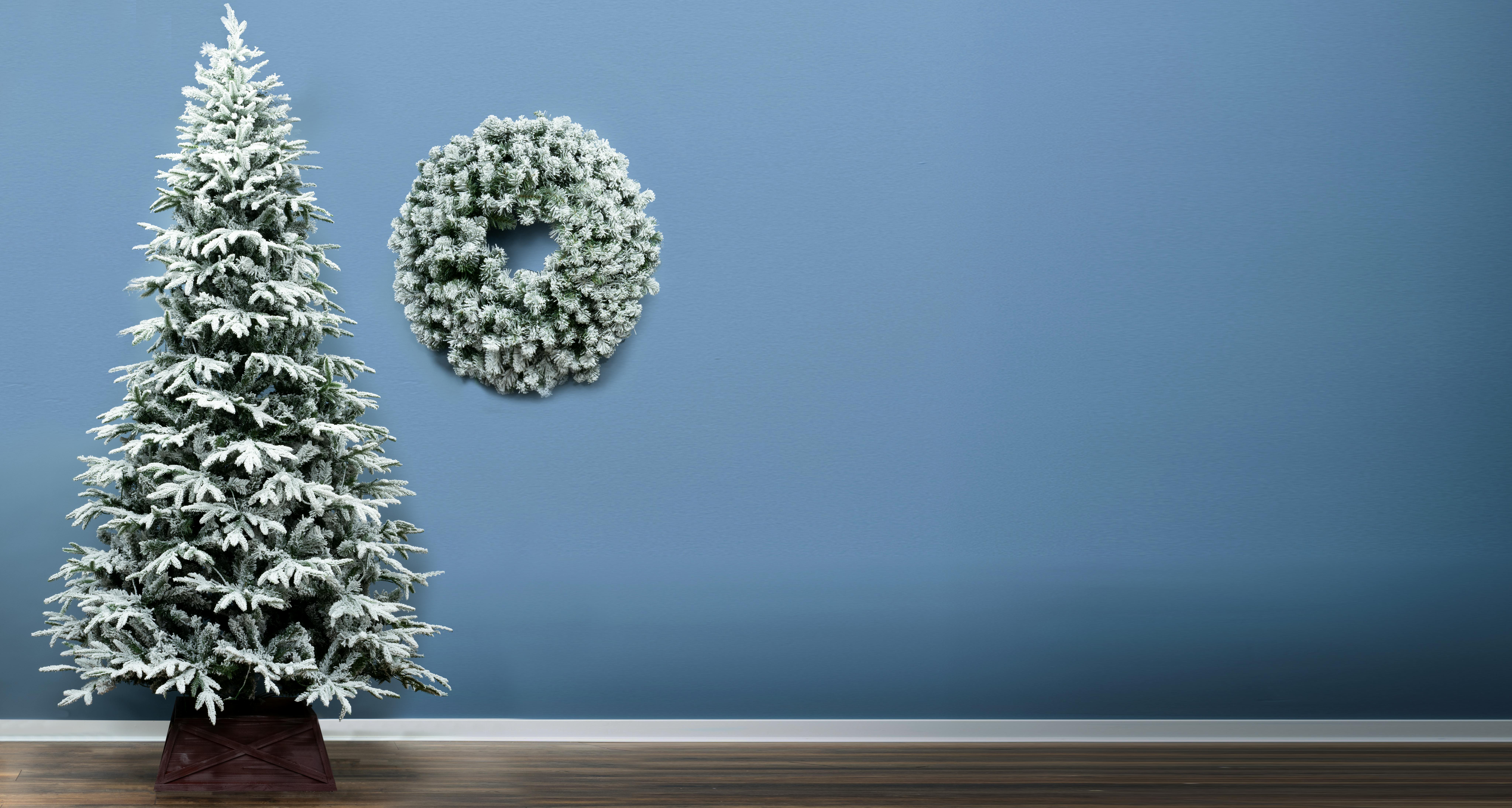 The 7ft Snowy Alpine Tree