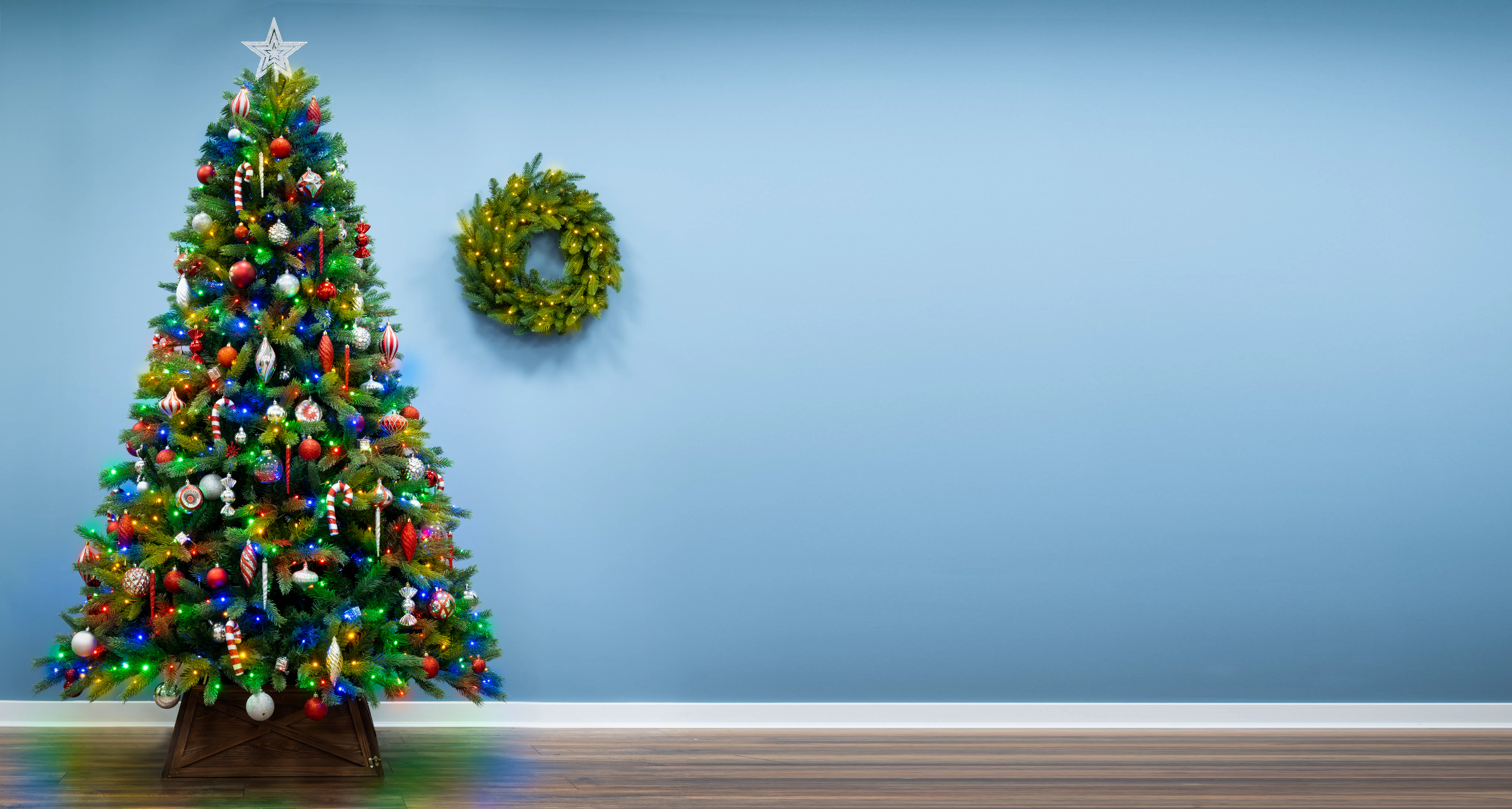 The 7ft Ultra Devonshire Fir Pre-lit with Warm White/Multicoloured Colour change LEDs