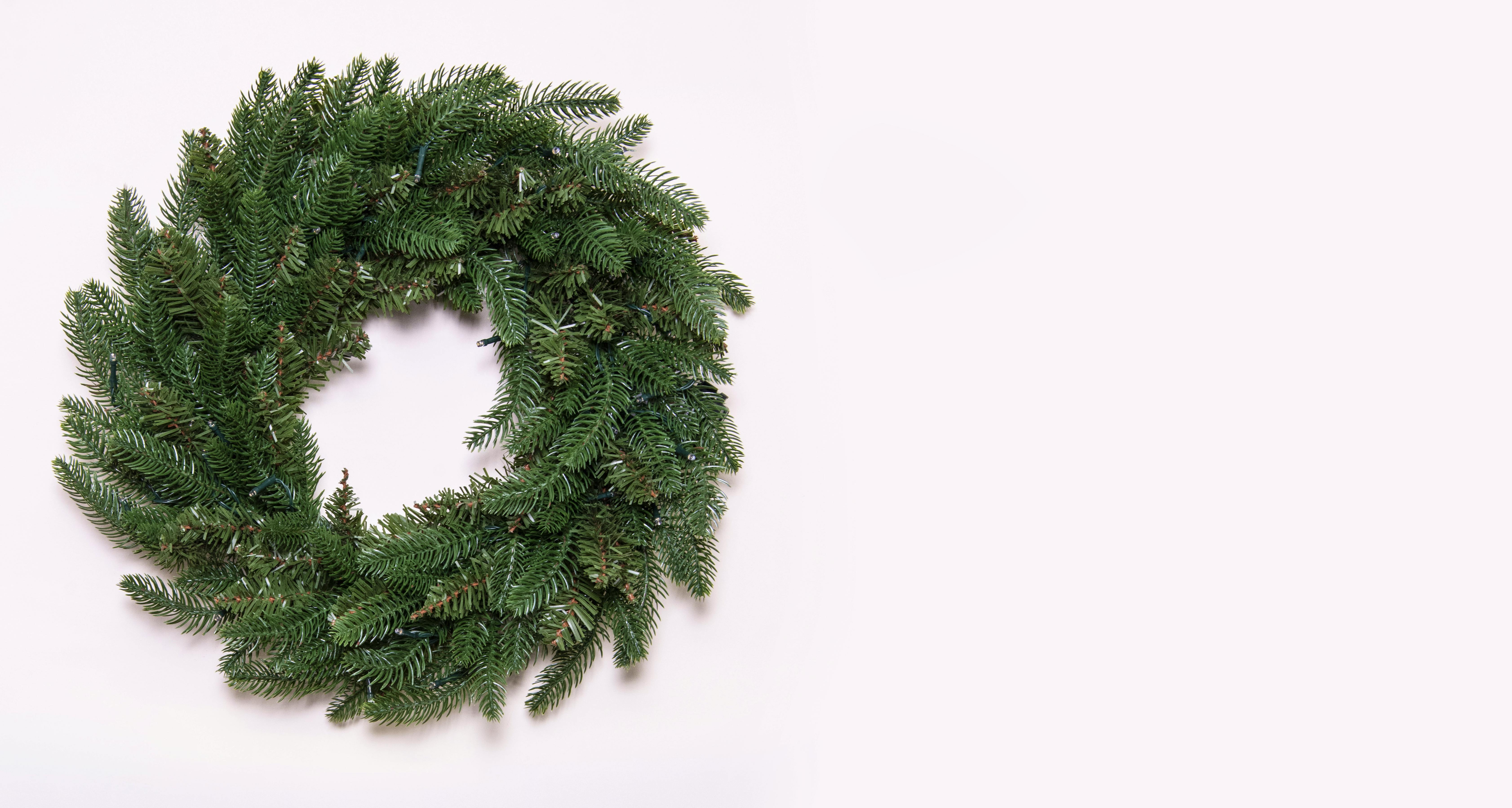 The 50cm Ultra Mixed Pine Wreath
