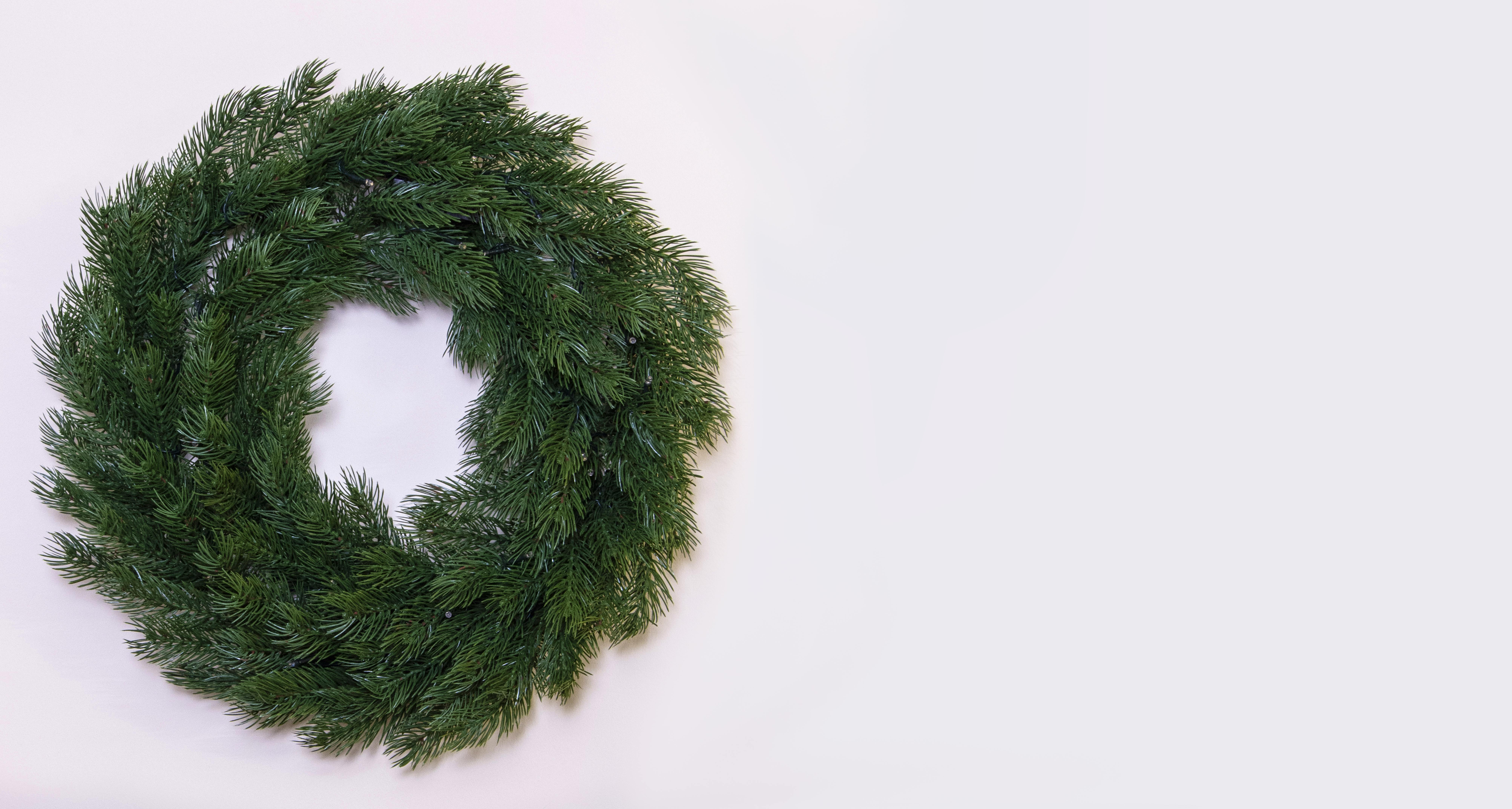 The 60cm Vivente Fir Wreath