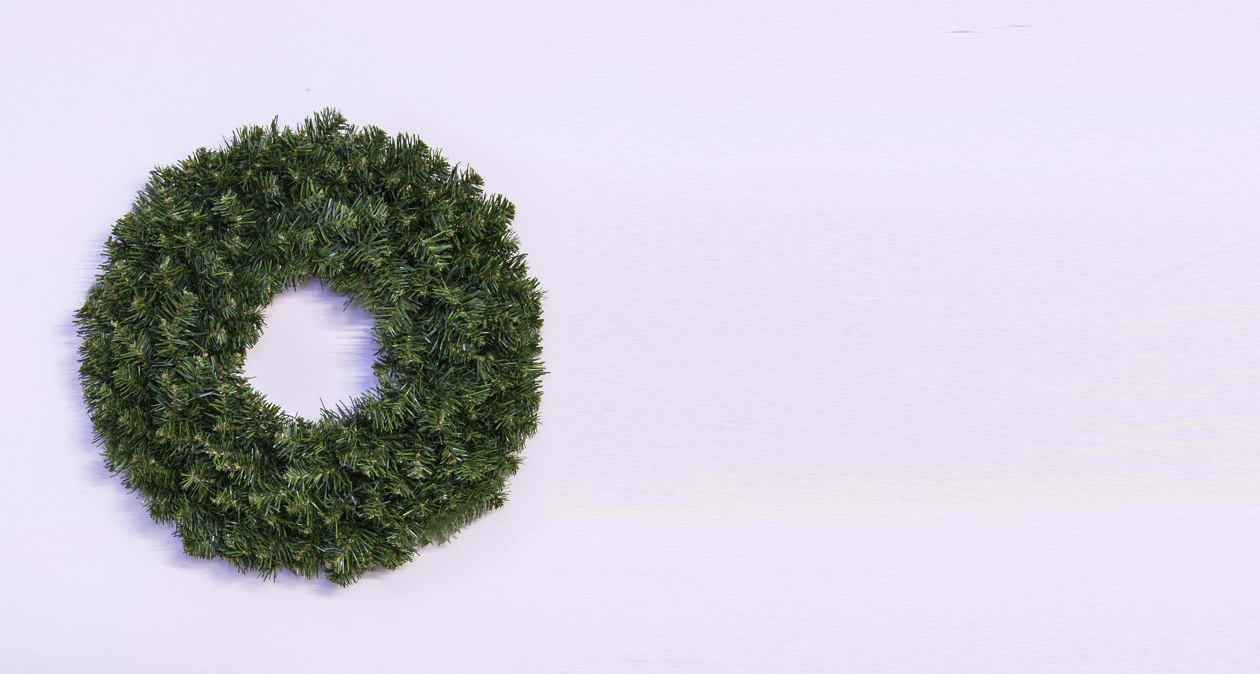 60cm Extra Wide Arbor Vitae Wreath