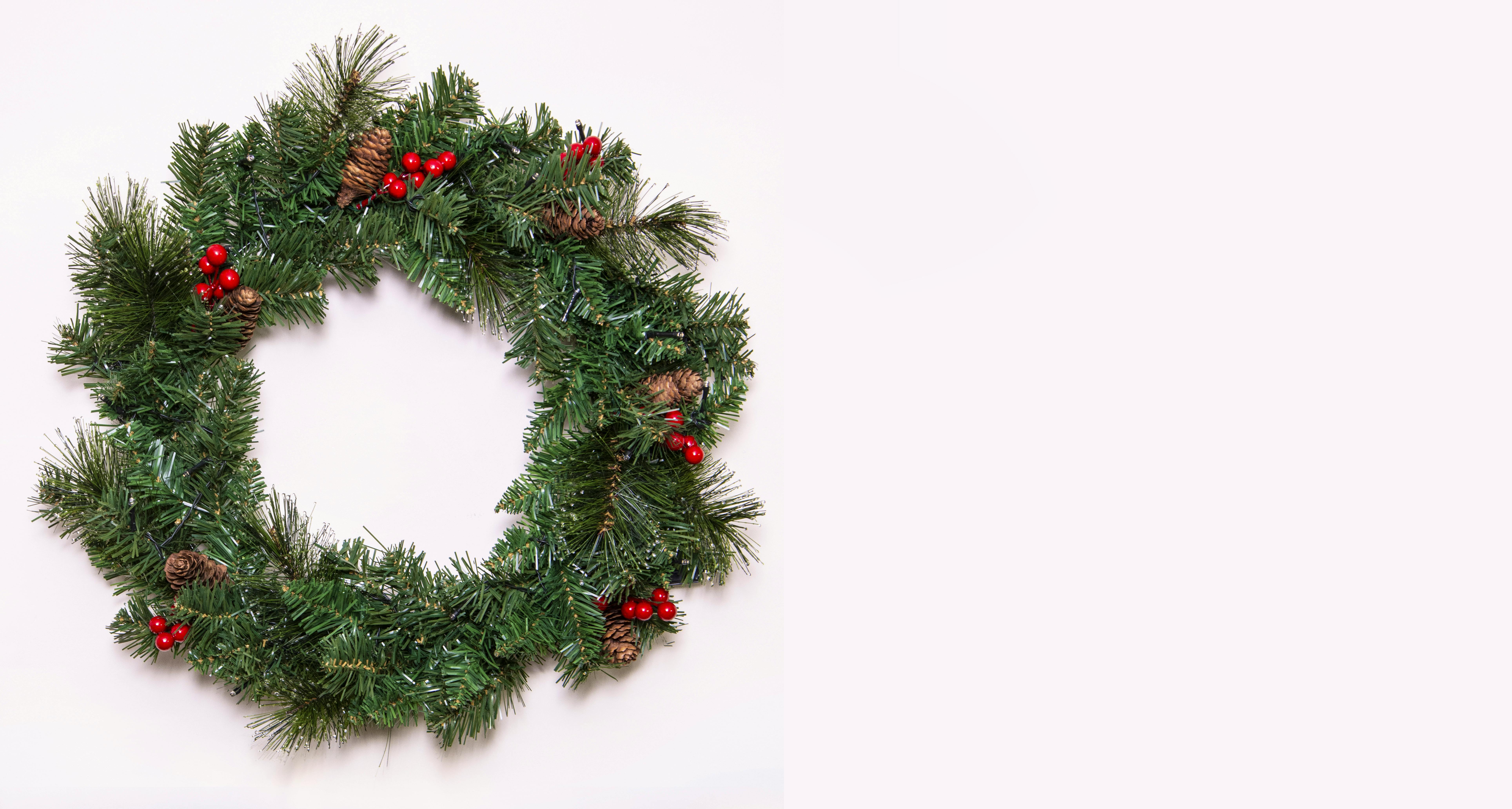 The 60cm Majestic Dew Pine Wreath