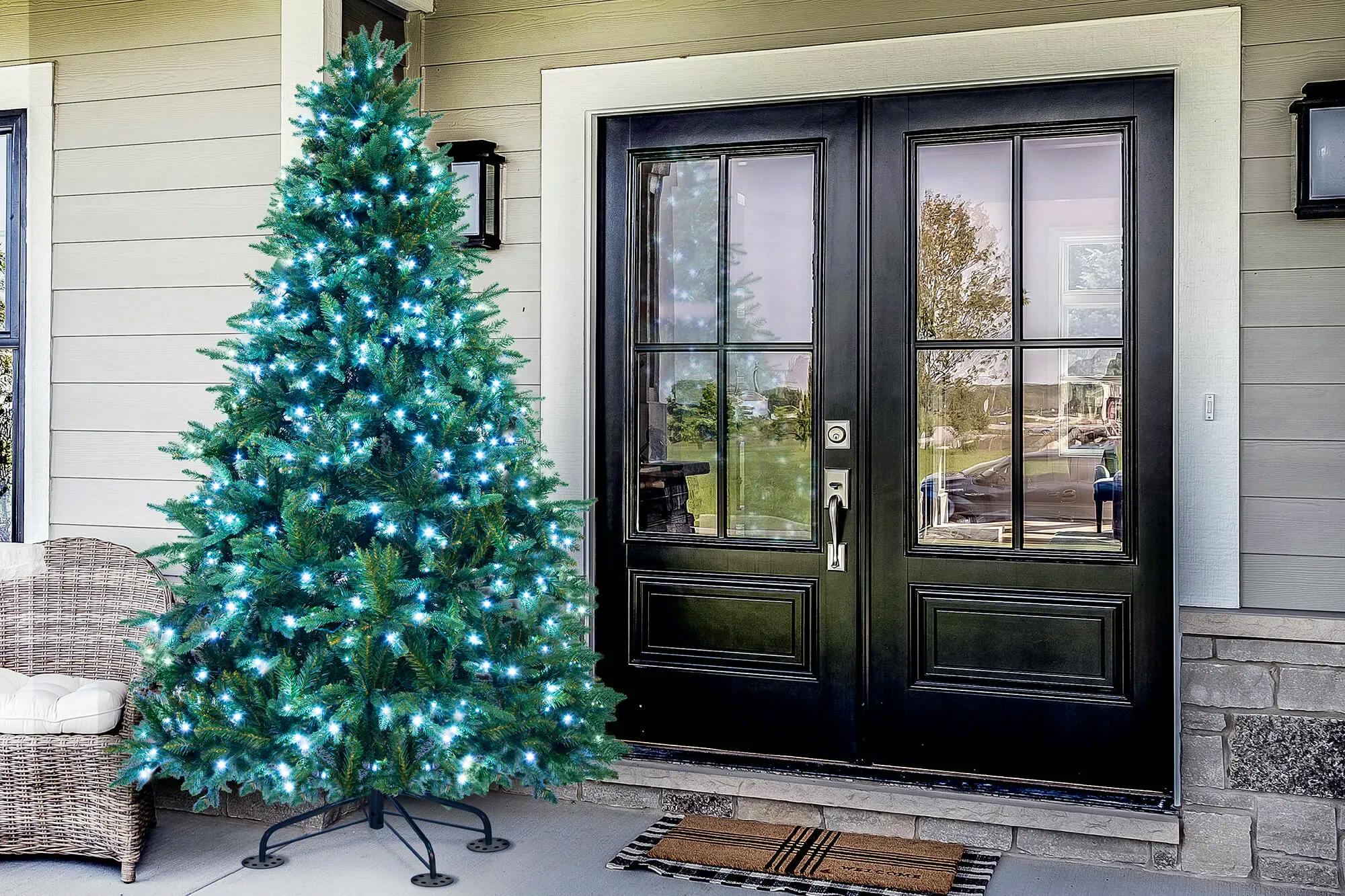 200cm Pre-lit Outdoor Woodland Pine Tree -Bright White