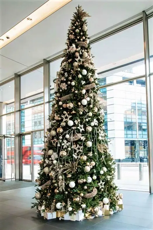 16ft Commercial Trees